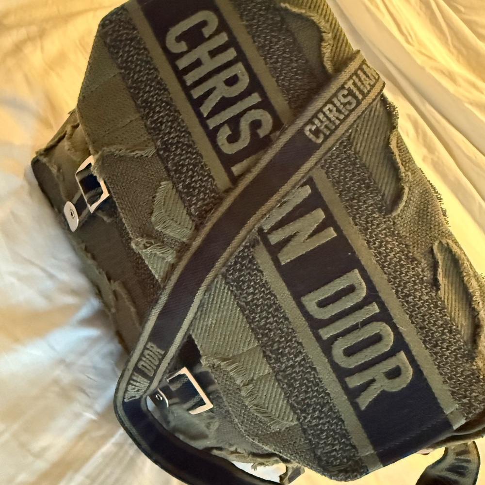 Dior Olive Green Men's Messenger Bag